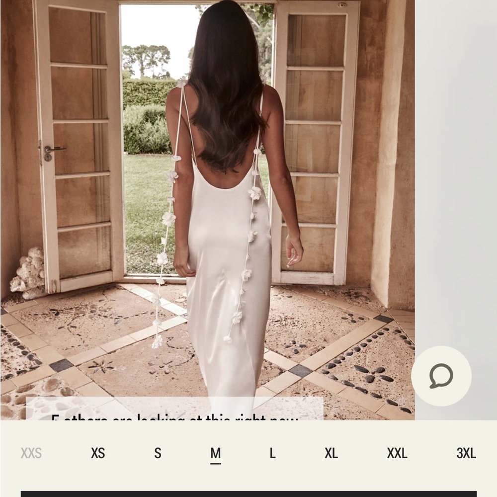 Elegant White Backless Dress